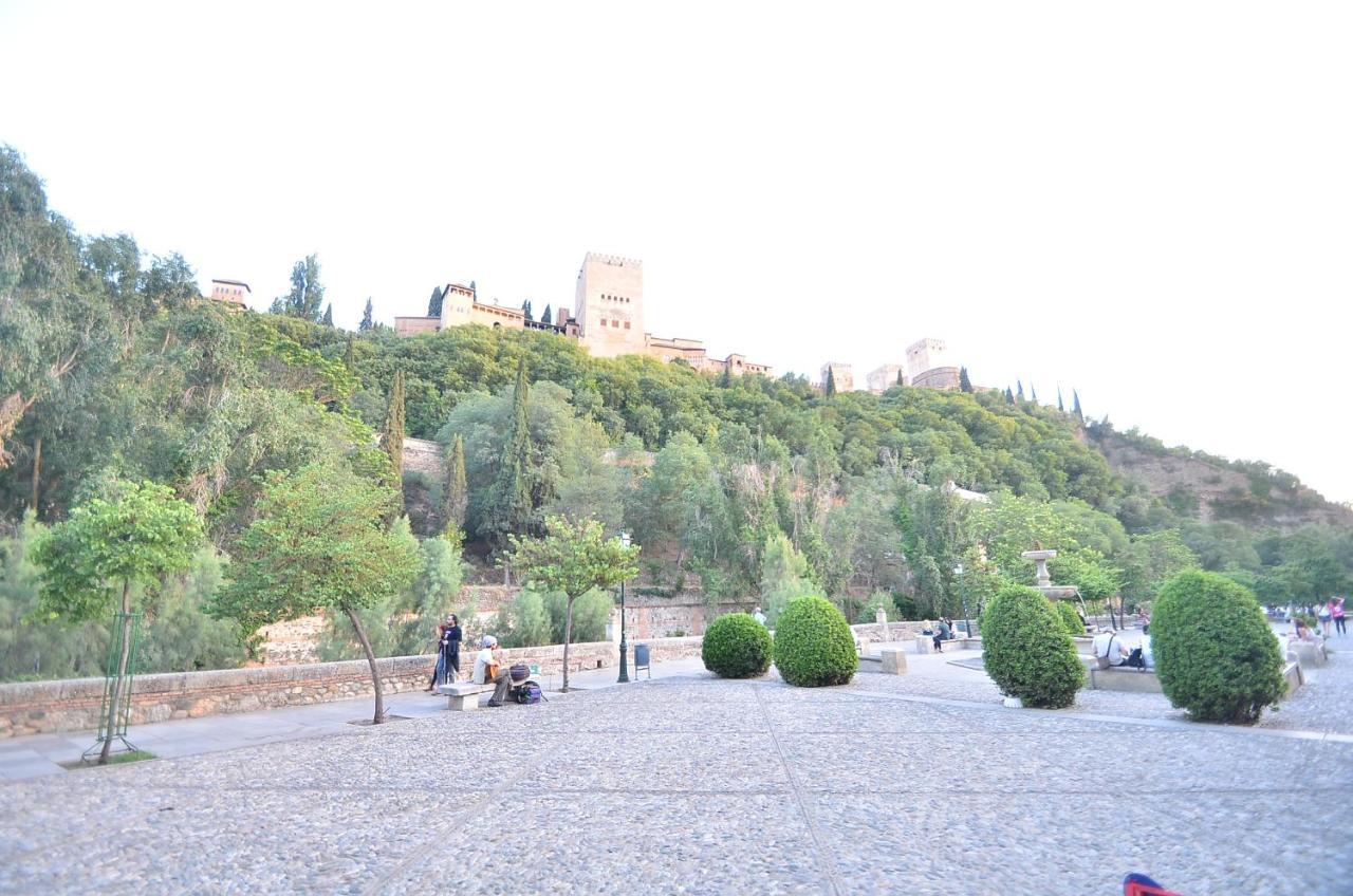 Paseo De Los Tristes Granada Exterior foto