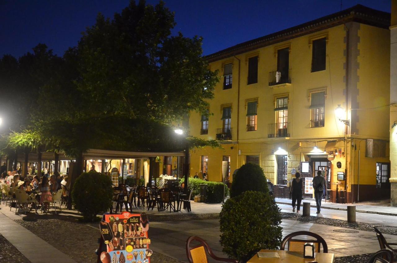 Paseo De Los Tristes Granada Exterior foto